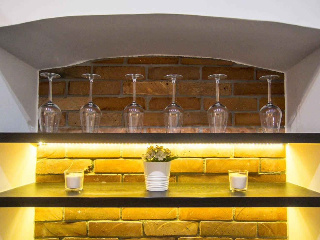 Goldcentral Akacfa Apartamento Budapest